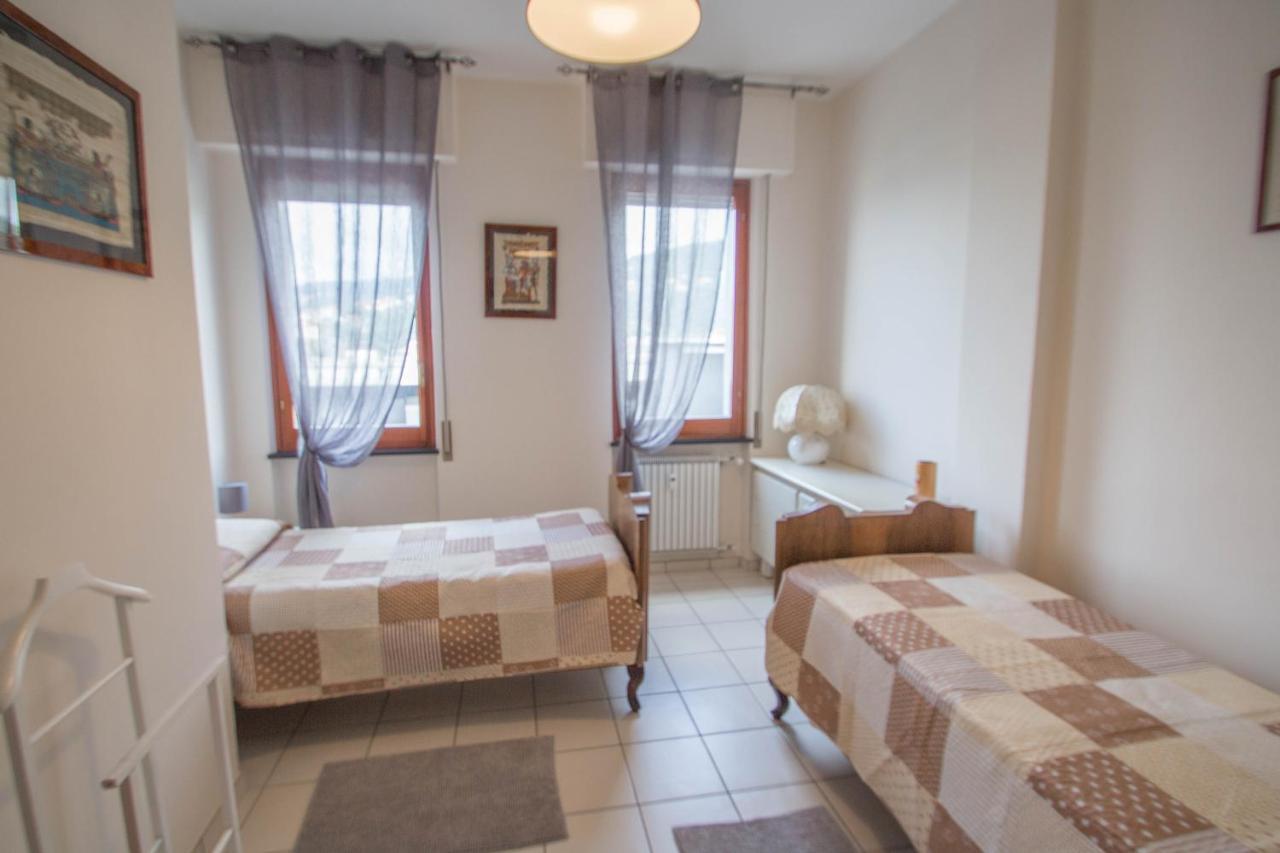 Trilocale Con Box Auto Apartamento Varazze Exterior foto